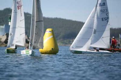 La Regata Vitaldent toma forma con los entrenamientos oficiales de la Clase Paralímpica 2.4 mR