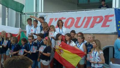 Lola y Carmen Coello Maneiros, subcampeonas de Europa femeninas de l'equipe en Italia