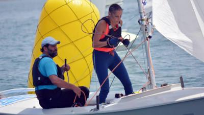 Los motrileños Ángel Ballesteros y Sonia Hidalgo levantan la última copa autonómica de la temporada en aguas onubenses