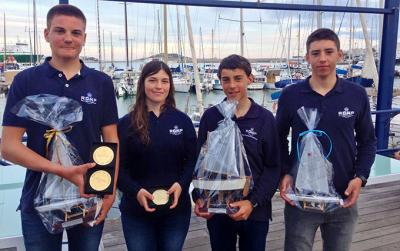 Los regatistas del RCNP Joan Cardona y Aina Bauzà, campeones de Baleares de Laser Radial