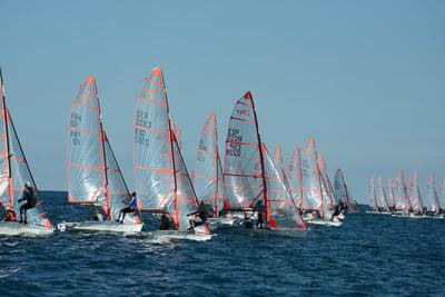 Nael/Mercier, en 29er, y Torres/Massanet en 420, líderes en la 2ª jornada del VII Velanium Trophy Nael/Mercier, en 29er, y Torres/Massanet en 420, líderes en la 2ª jornada del VII Velanium Trophy