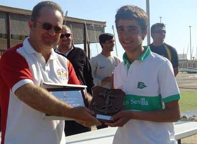 PEPE FERNANDEZ-PALACIOS, NUEVO CAMPEON DE ANDALUCIA  DE LA CLASE OPTIMIST