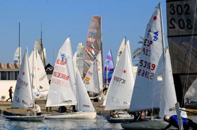 Poco viento en la segunda ebtrega de la Semana Náutica de Alicante