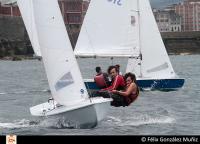 Primeros líderes del Trofeo de Verano de Vela Ligera del Real Club Astur de Regatas.