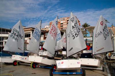 Se pone en marcha el 'Ciudad de Torrevieja' con 390 Optimist