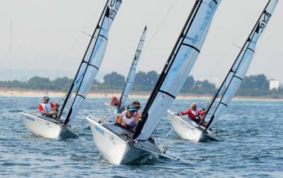 Seguin y el dúo holandés Schrama y Nap se mantienen a la cabeza del Campeonato de Europa Iberdrola de Vela Paralímpica