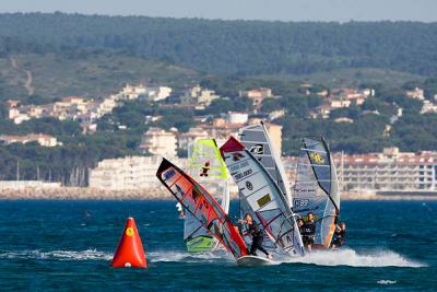 Segunda Ronda del Gran Premio Catalunya-Costa Brava. Cuarta jornada, brillan los españoles