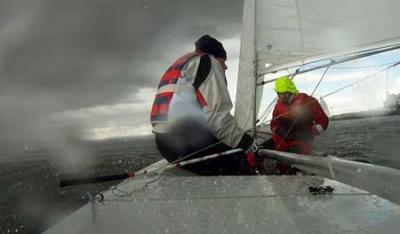 Suspendida la tradicional regata dominical de snipe en Santander 