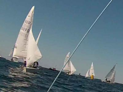 Tras una prolongada espera a que el viento hicese acto de presencia al fin  comenzó el campeonato de Europa Mas