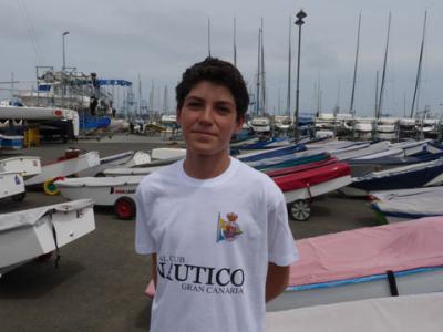 Álvaro del Busto del R C N de Gran Canaria gana el Campeonato de Canarias de Optimist 2014. 