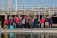 imagin instala en aguas de Getxo, en el RC Marítimo del Abra-R S. Club, un dispositivo para recoger residuos del mar 