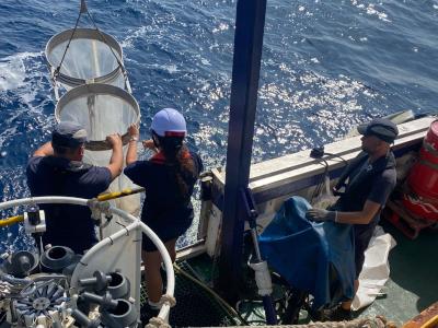 Un equipo del IEO-CSIC completa una campaña para evaluar la eutrofización en el Mediterráneo