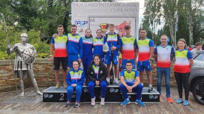 El Club Piragüismo Ciudad de Lugo reina en casa en el Descenso Internacional del Miño