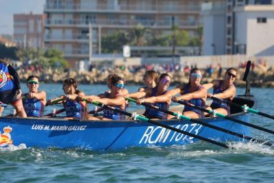 El Real Club Mediterráneo, campeón de España de llaut en Santa Pola