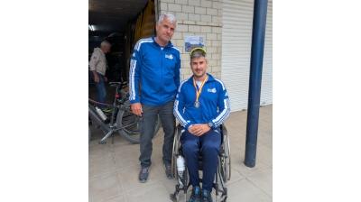 Javier García se cuelga el oro en el Open de Primavera de remo en Bañolas y accede al equipo paralímpico nacional