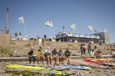 Compás de espera en el Mundial de Windsurf en Pozo Izquierdo
