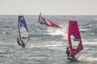 Los windsurfistas juniors revolucionan Pozo Izquierdo 