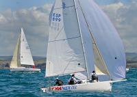 El  ‘NEXTEL’ se lleva la Copa de España de J80, disputada en aguas de la bahía de Santander