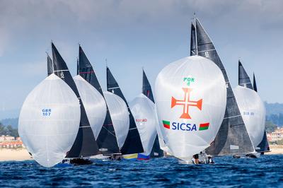 Las flotas de Canadá, Estados Unidos, Finlandia y Alemania aumentan su participación en el Xacobeo 6mR Worlds