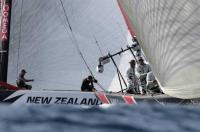 Emirates Team New Zealand gana la  la 3ª, una regata super disputada