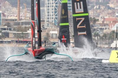 Emirates Team New Zealand se lleva la cuarta victoria del Louis Vuitton 37ª America's Cup Match