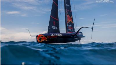 La ciencia de la velocidad: El revolucionario Alinghi Red Bull Racing en la Copa América