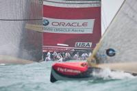 Los suizos vuelven a batir en el agua a Oracle en las Louis Vuitton Pacific Series