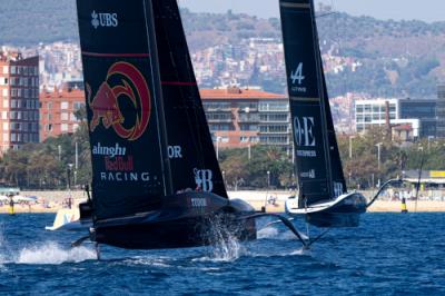 Primer round robin de la LOUIS VUITTON CUP