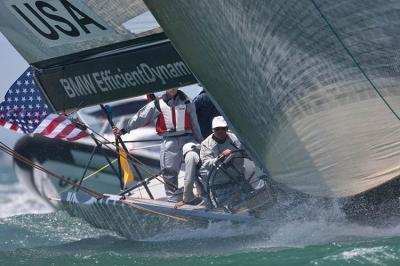 Team New Zealand y Alinghi vencen en segunda jornada de Pacific Series