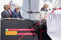 Botado el prototipo del Luna Rossa Prada Pirelli. El reto empieza ahora.