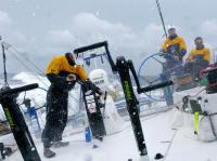 VOR: Las cabezas se mantienen frías para atacar a las calmas ecuatoriales y las últimas 24 horas han dado mucho de si.