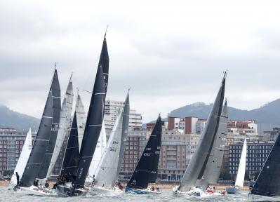 Bisagras consolida su liderato tras la segunda prueba de la VII Regata Aproches-Cantábrica – Trofeo Repsol