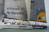 FERNADO LEON: “Es prácticamente, por no decir, absolutamente imposible, ganarle al AIFOS, ya que teniendo la misma superficie velica que el CAM, a pesar de los 2 pies menos de eslora que tiene,  pesa 5.000 kilos menos que el nuestro”.