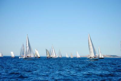 Gallant, Artako, Pingüino uno y A Meca, vencedores en la IX Regata das Illas Atlánticas de vela Clásica