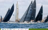La flota A2 levantan el telón a la 25 edición de la Regata Estrella de Levante 2025