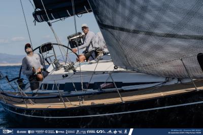 Las 33 Millas A3 y el Trofeo Home-Dona abren el ciclo de regatas de crucero en el Real Club Náutico de Valencia