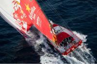 El Estrella Damm zarpa de Wellington tras la parada técnica forzosa con solo un minuto de diferencia  con el Groupe Bel, en lo que promete ser un apasionante cuerpo a cuerpo