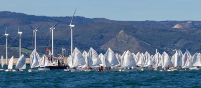 200 regatistas navegarán en el Abra en el XXXV Trofeo Escuela de Vela José Luis de Ugarte-Fashion Outlet 