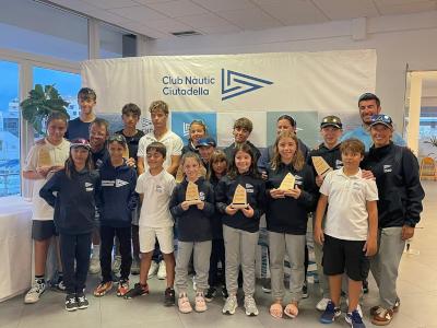 El Club Nàutic Ciutadella celebró el 1 y 2 de noviembre una nueva edición del histórico Trofeo Almirante Farragut, que este año alcanzaba su 69ª edición.