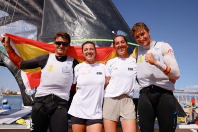 España, campeona del mundo por partida doble en el Mundial de 49er 