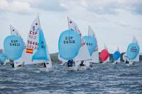 Golpe de autoridad de Wizner y Ameneiro, del Náutico de Vigo, nuevos líderes tras la 3ª jornada del Nacional de 420 en Vilagarcía