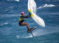Nía Suardíaz y Francesco Cappuzzo conquistan la Copa del Mundo de FreeFly-Slalom en Gran Canaria