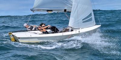 Tomás Trueba y Alba Ortega lideran en el Abra el V Trofeo Juan Manuel Alonso-Allende